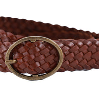 Cognac gevlochten riem met bronzen gesp.