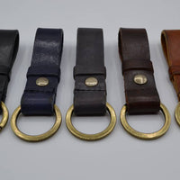 zwarte vintage sleutelhanger met naam of logo