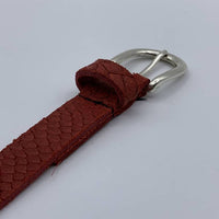 smalle rode damesriem met slangen print