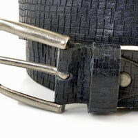 Blauw 3,5cm brede riem gemaakt van Italiaans leer met een mooi patroon.