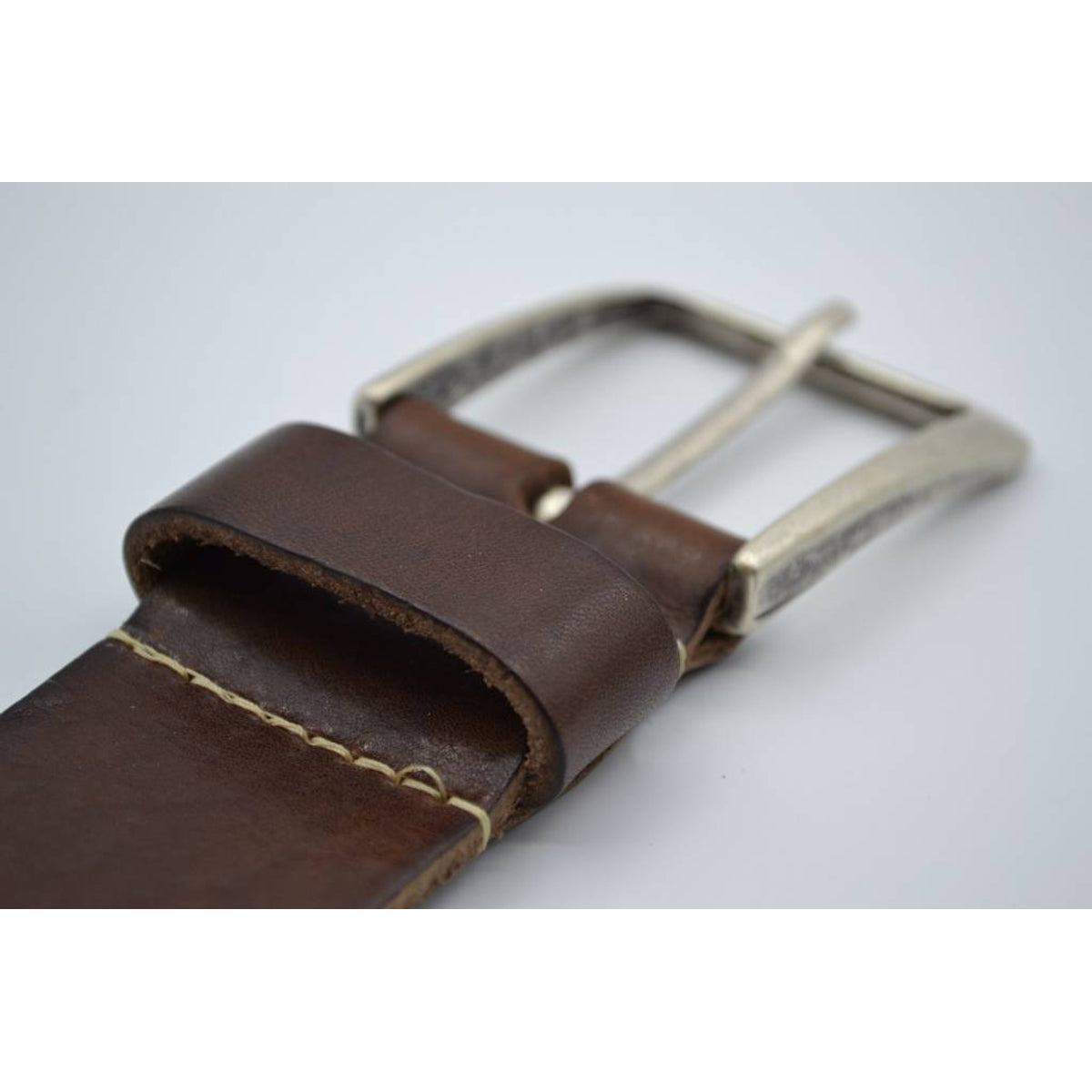 mooie bruine vintage volnerf jeansriem