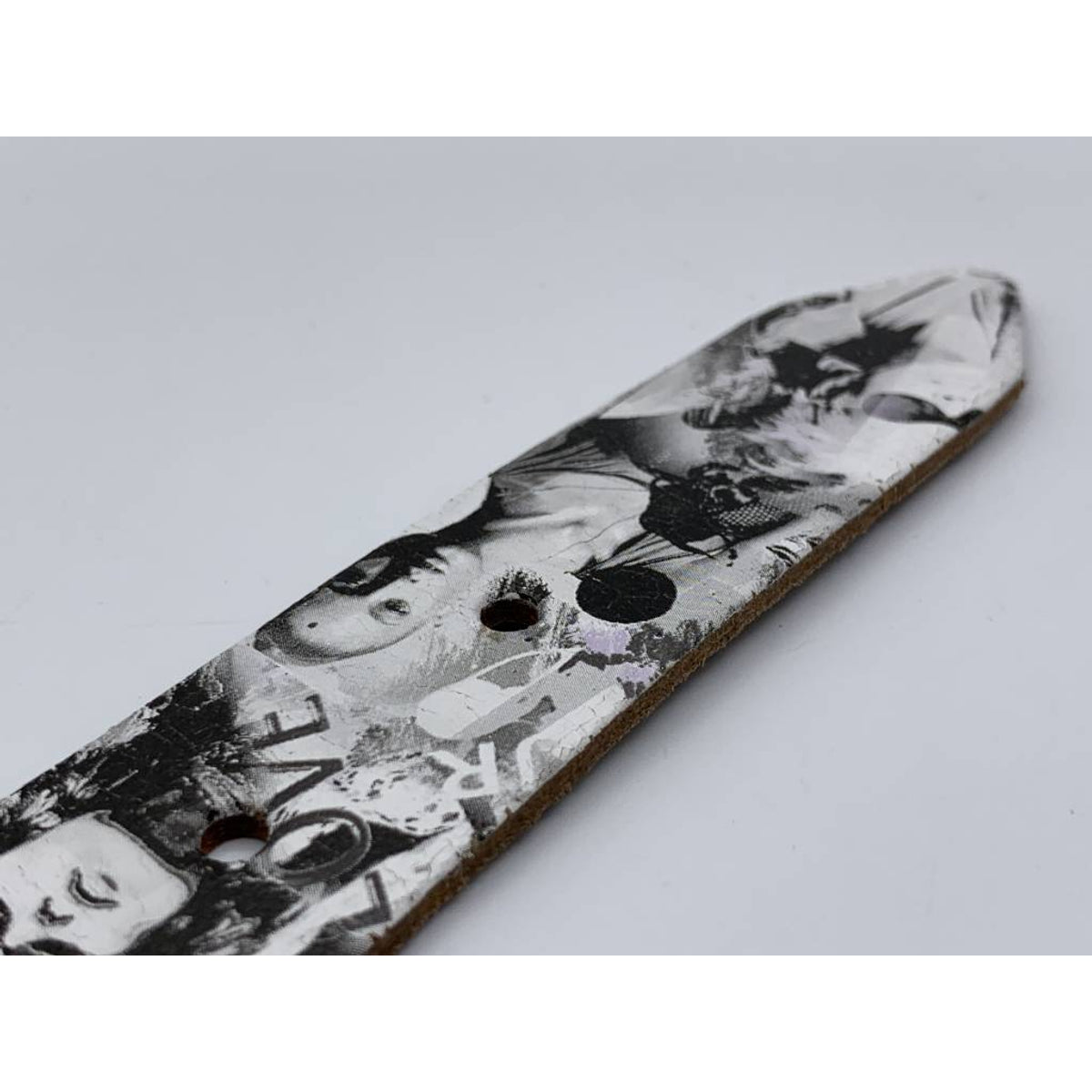 Stoere kinderriem met leuke zwart witte print