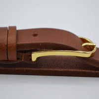 smalle cognac damesriem met gouden gesp