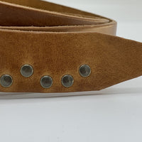 cognac riem met gave details.