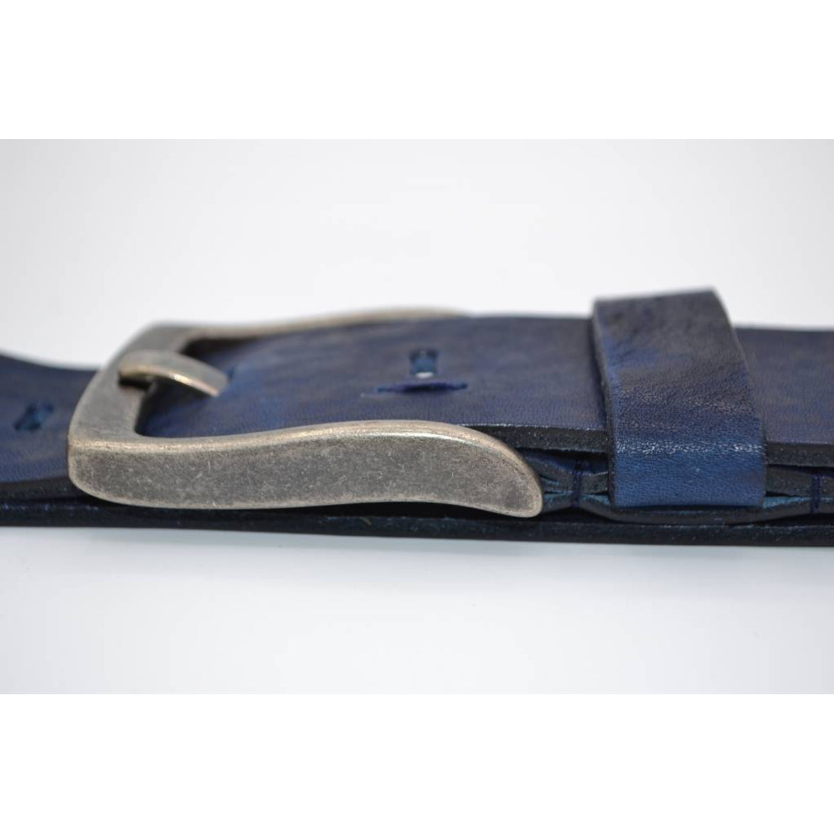 Stoere blauwe riem met gave details