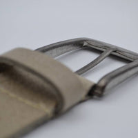 Taupe italiaans volnerf lederen casual riem  