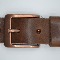 bruine italiaans volnerf lederen riem met bronzen gesp