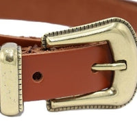 Cognac smalle riem met western uitstraling.