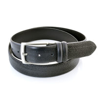 Zwarte 32mm brede riem van Italiaans leer.