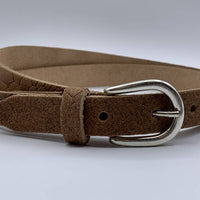 smalle cognac damesriem met slangen print