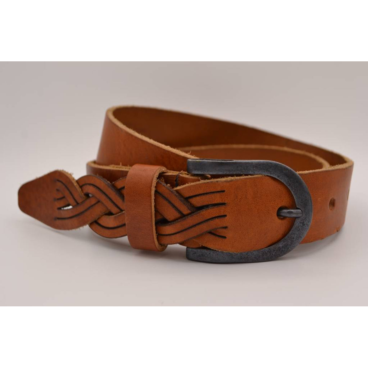 Cognac Jeans riem met slingerpunt