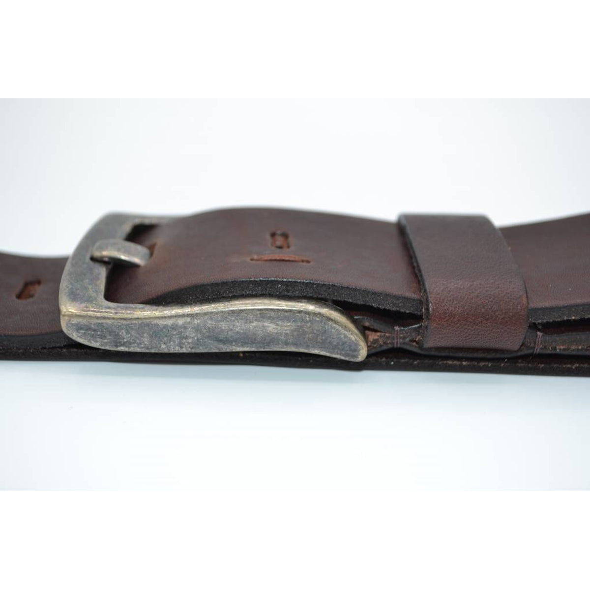 Stoere bruine riem met gave details 