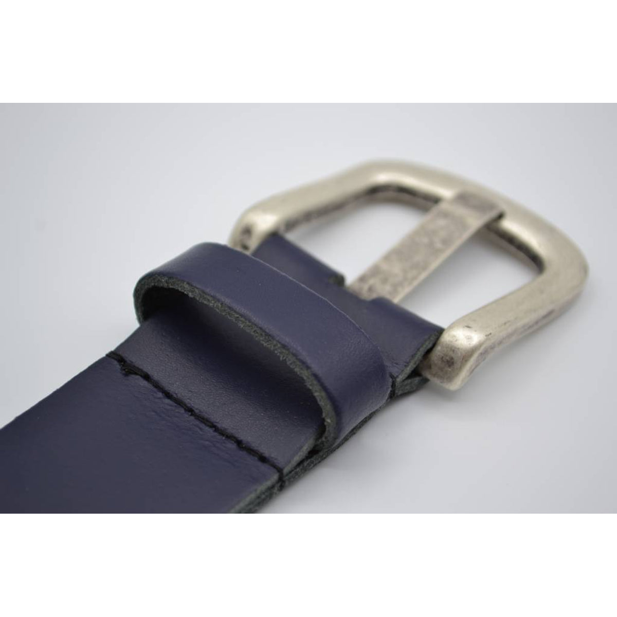split lederen 40mm donker blauwe casual perforatie riem