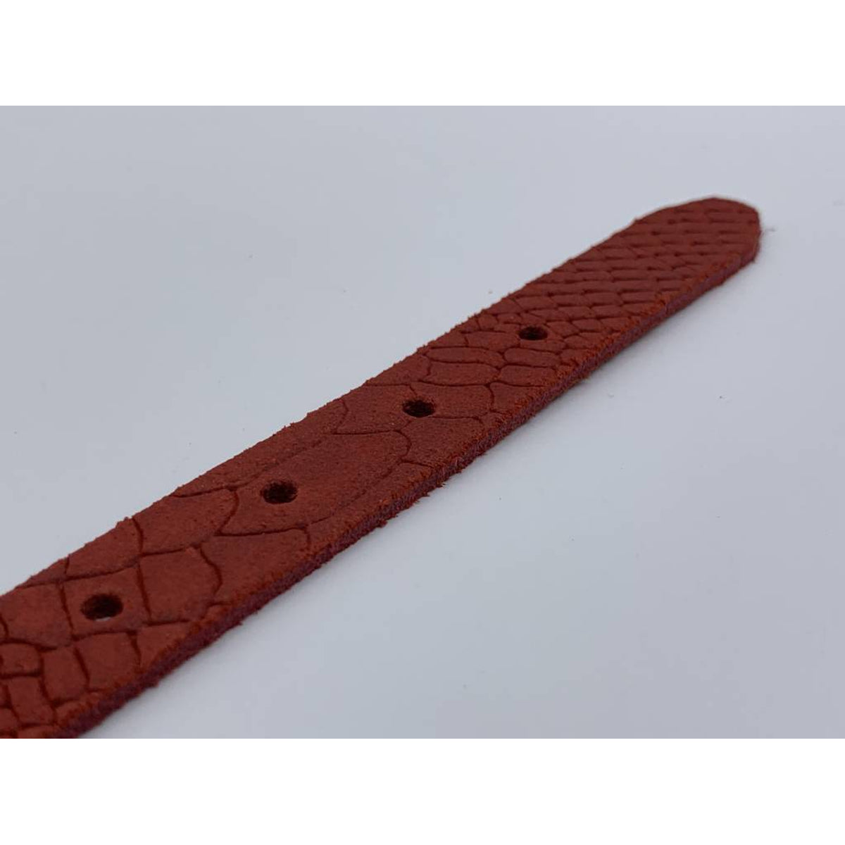 2cm brede damesriem met rode slangenprint