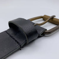 Stoere zwarte riem met gekreukt leer
