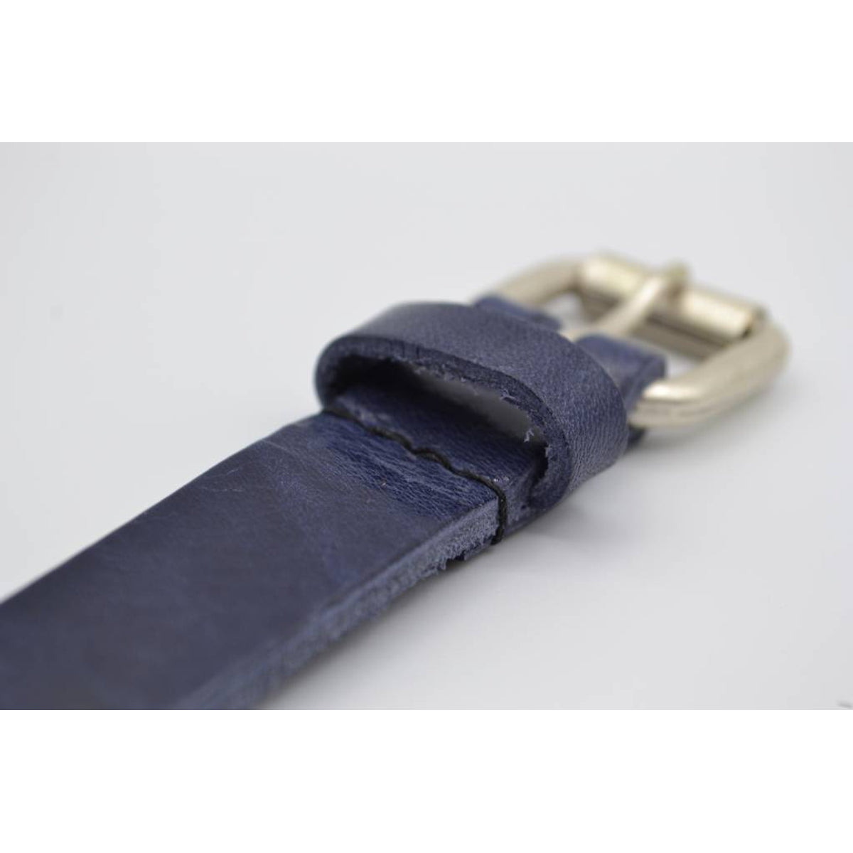 Blauwe 20mm brede riem met bolstuds