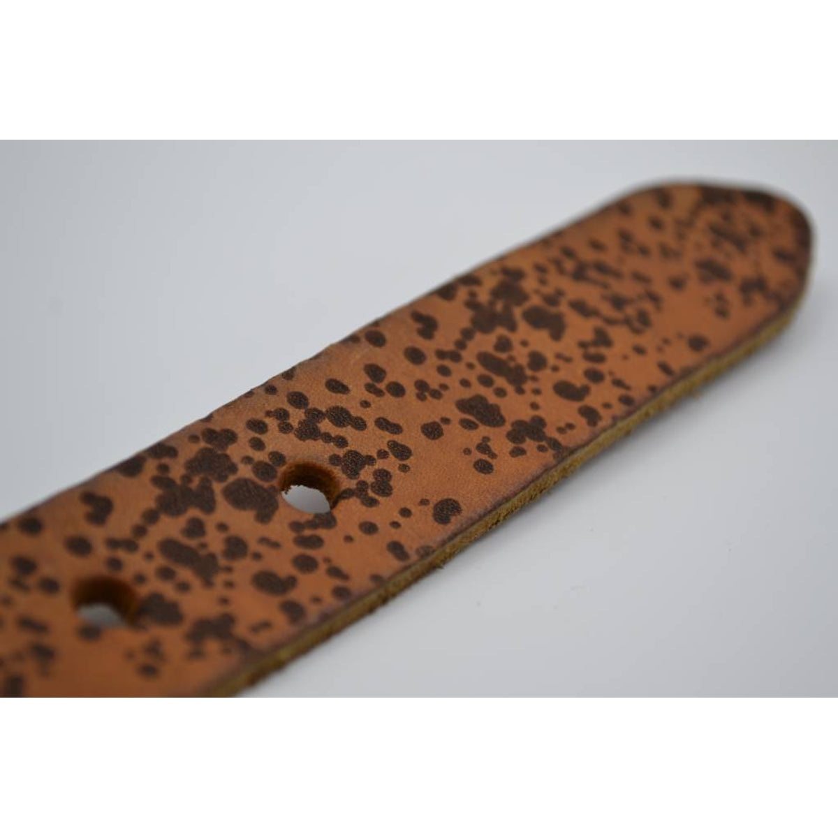 3cm cognac kinder riem met vlekprint
