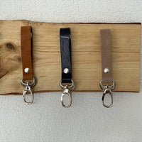 Sleutelplankjes van hout inclusief 3 moderne sleutelhangers van echt leer