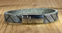 Grijze armband vintage gelaserd met brick print.