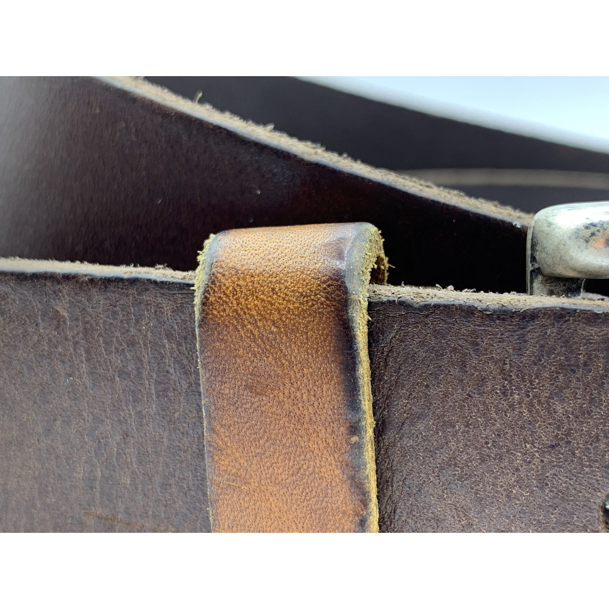 Stoere bruine riem met gewassen vintage leer