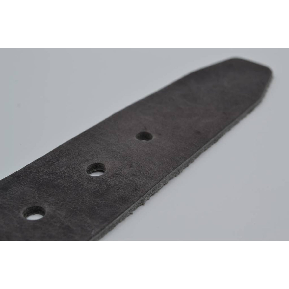 4,5cm grijze studriem van Italiaans volnerf leer