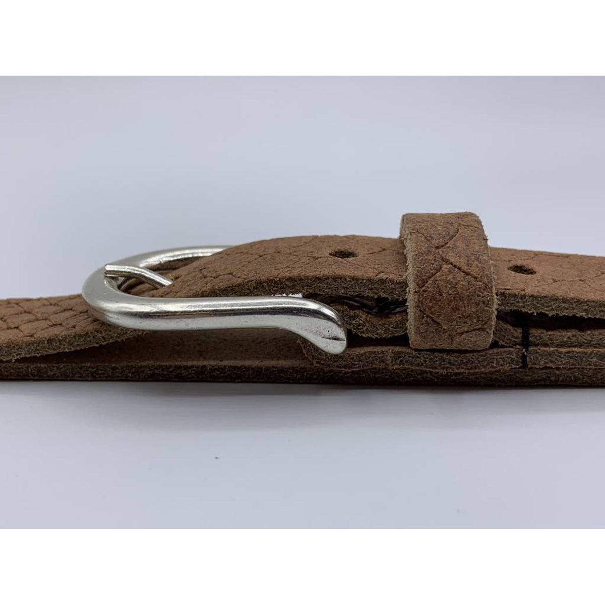 smalle cognac damesriem met slangen print