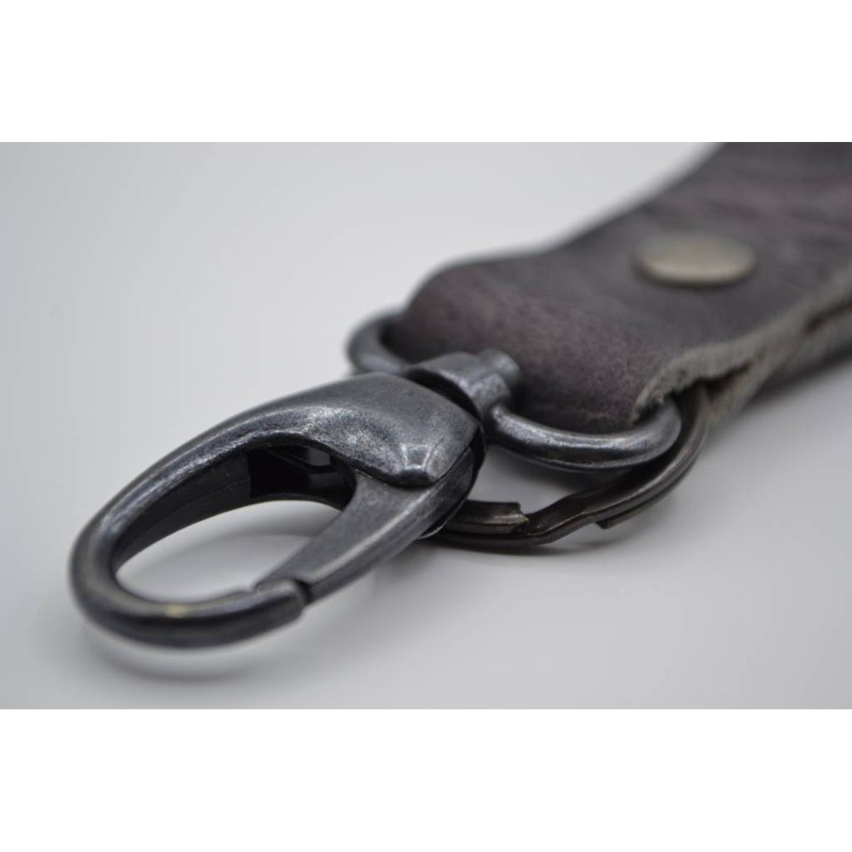 Grijze sleutelhanger met naam of logo 