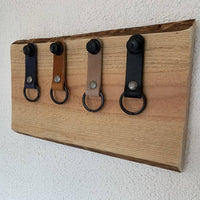 Sleutelplankje inclusief 4 echt lederen sleutelhangers