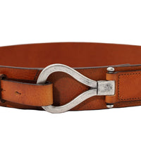 Taille riem cognac 6 cm breed met een speciale gesp. 
