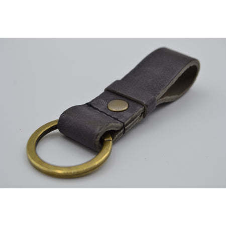 Grijze vintage sleutelhanger met naam of logo 