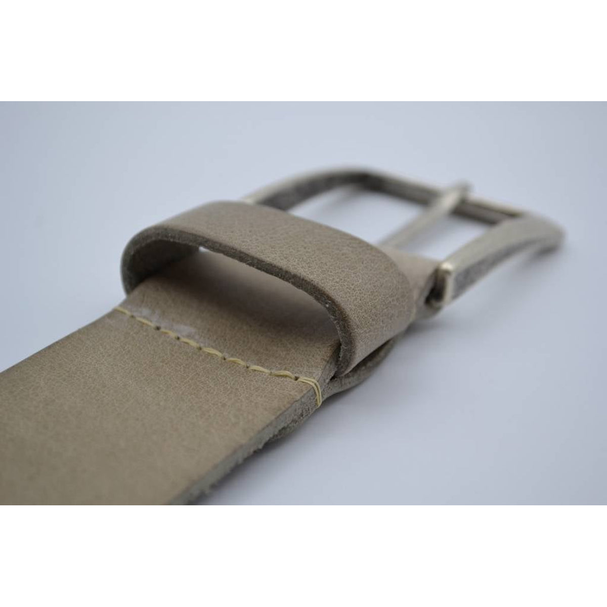 mooie taupe vintage volnerf jeansriem