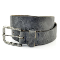 Donker blauwe kreuk leer riem. 