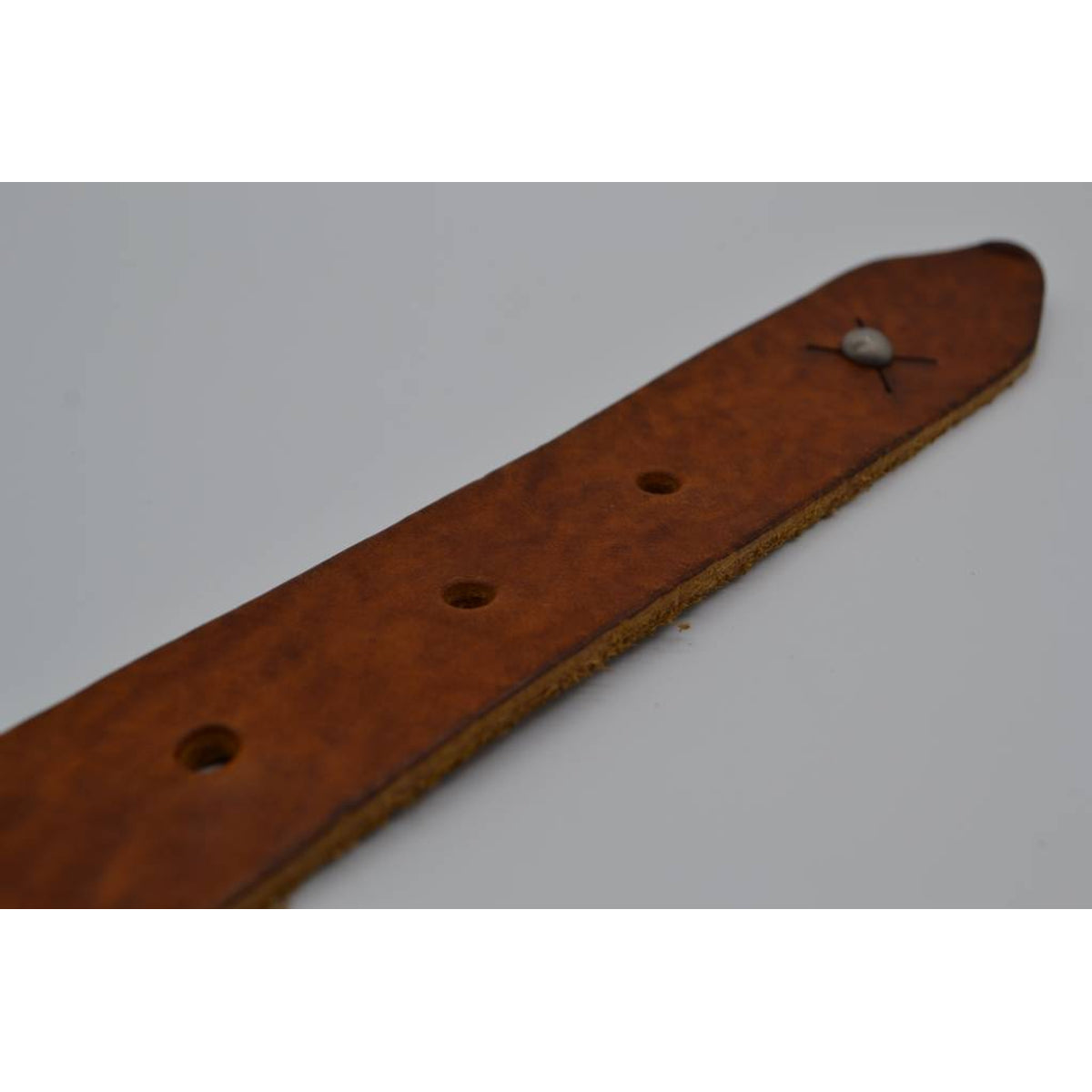 3cm Cognac western stud riem met oud zilveren gesp