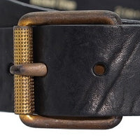 4cm brede zwarte riem. 