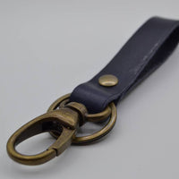 Sleutelhanger Brons met Blauw Leer