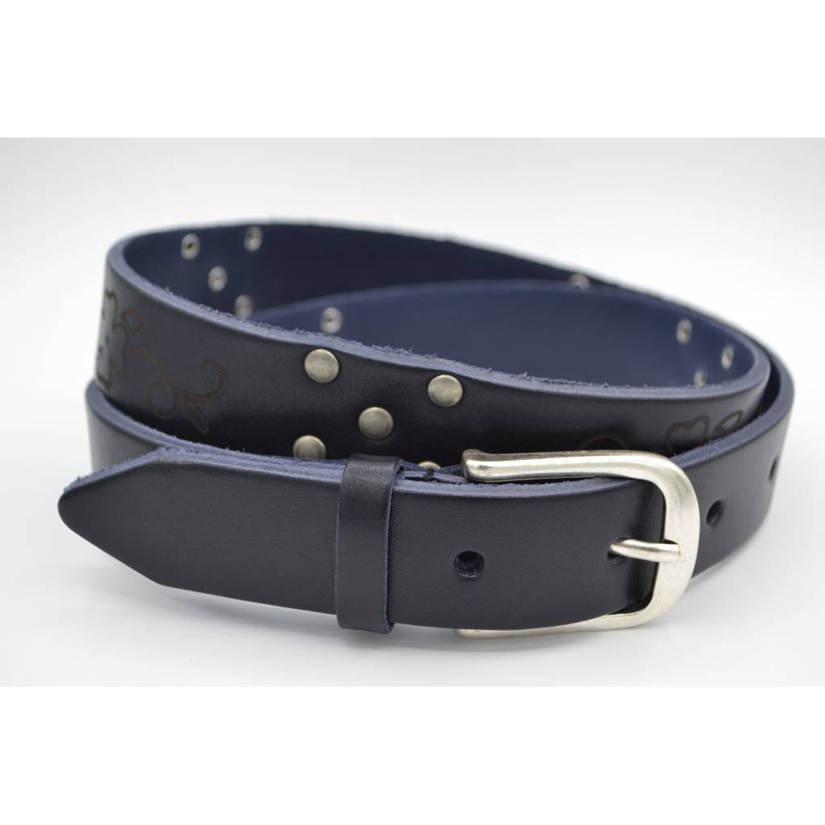 Blauwe riem met studs en laserprint