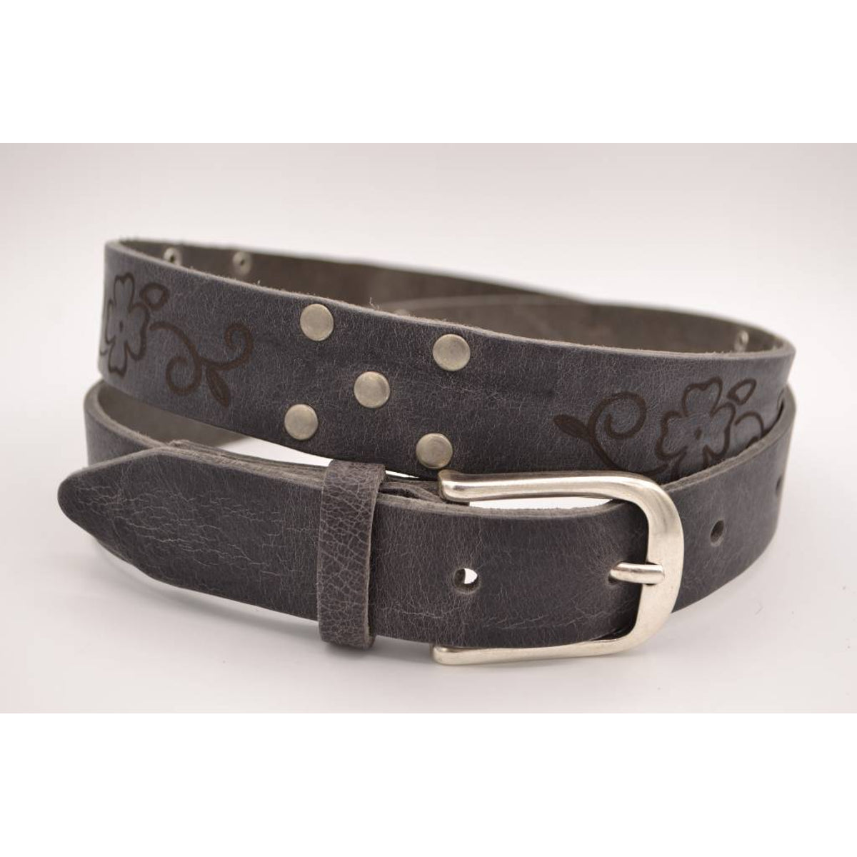 Grijze riem met studs en laserprint