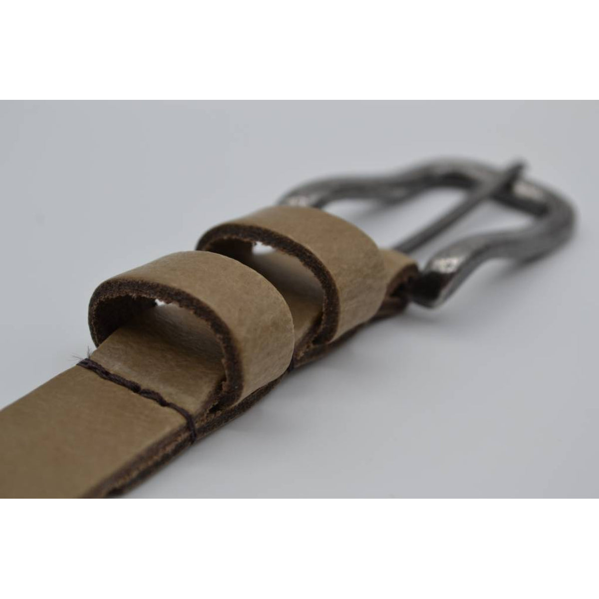 taupe 20mm brede riem met dubbele lus