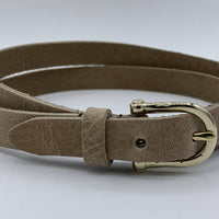 Taupe smalle damesriem met gouden gesp
