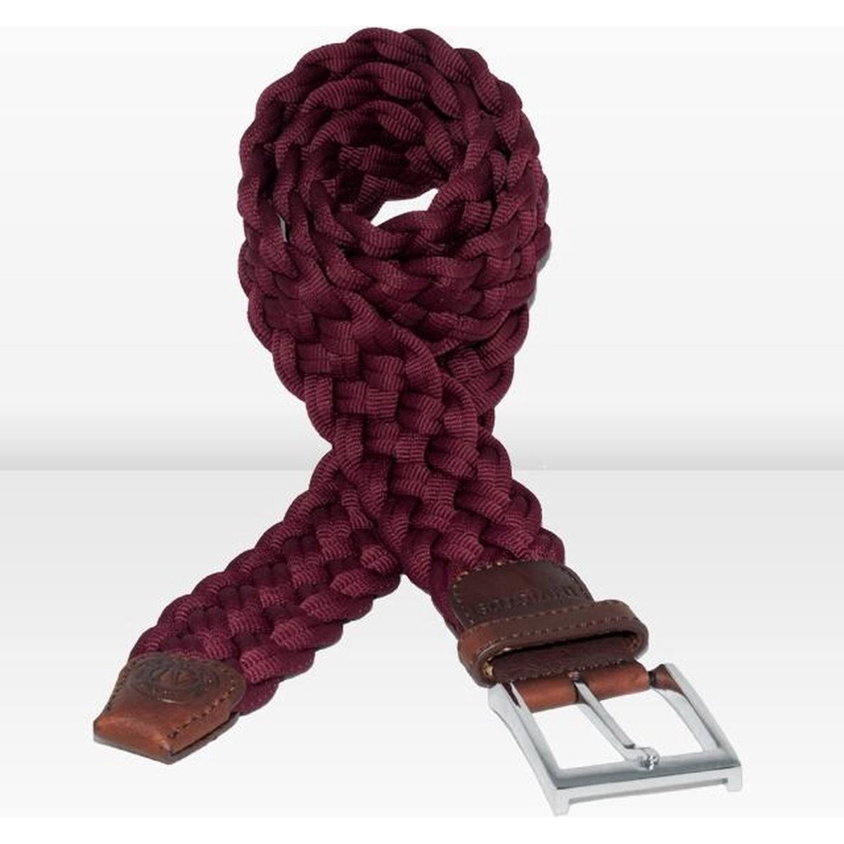 Bordeaux rode nette gevlochten riem. 