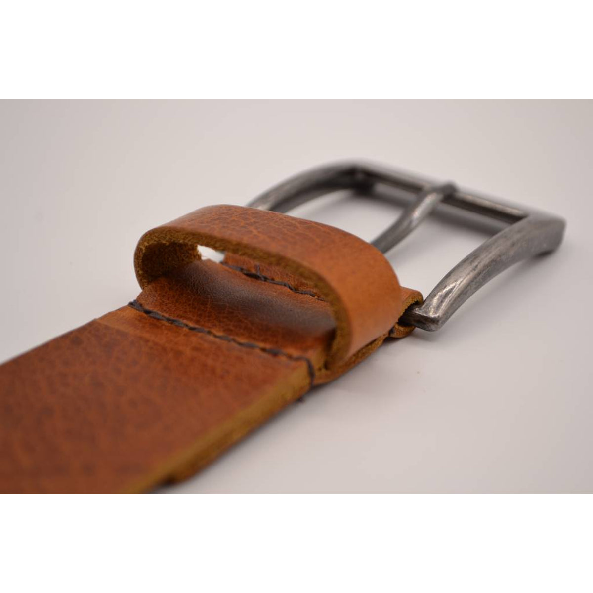 cognac italiaans volnerf lederen riem met gunmetal gesp