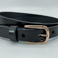 Zwarte 20mm brede riem met rose gouden gesp.
