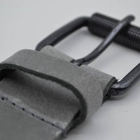 split lederen 40mm licht grijs casual riem