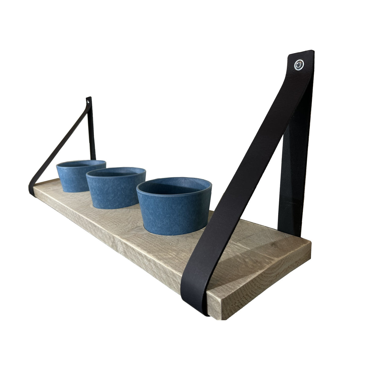 Kruidenrek met blauwe potjes