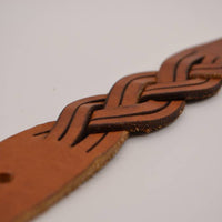 Cognac Jeans riem met slingerpunt