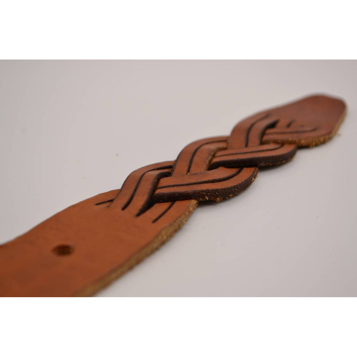 Cognac Jeans riem met slingerpunt
