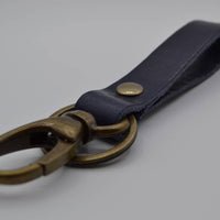 Sleutelhanger met naam van blauw echt leer 