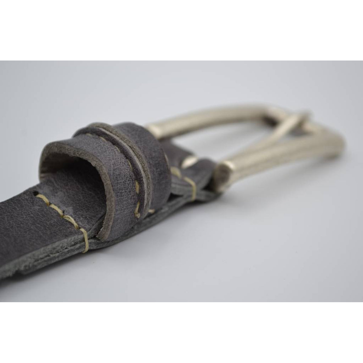 grijze 20mm brede riem met speelse lus