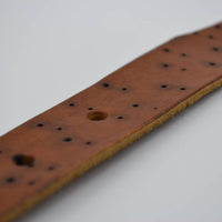 35mm cognac kinder riem met gebrande gaatjes 