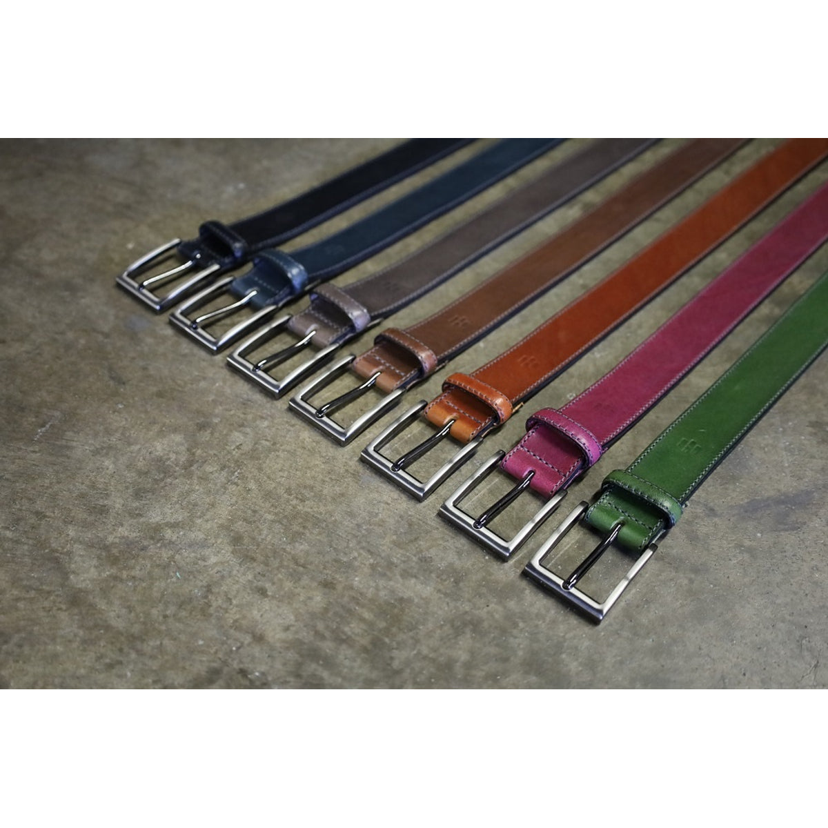 Perfect afgewerkte Cognac 35mm brede riem.